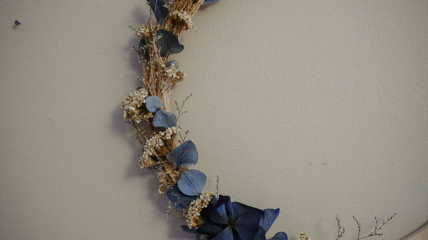 Couronne en bleu