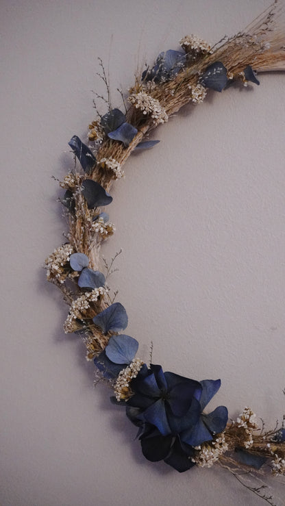 Couronne en bleu