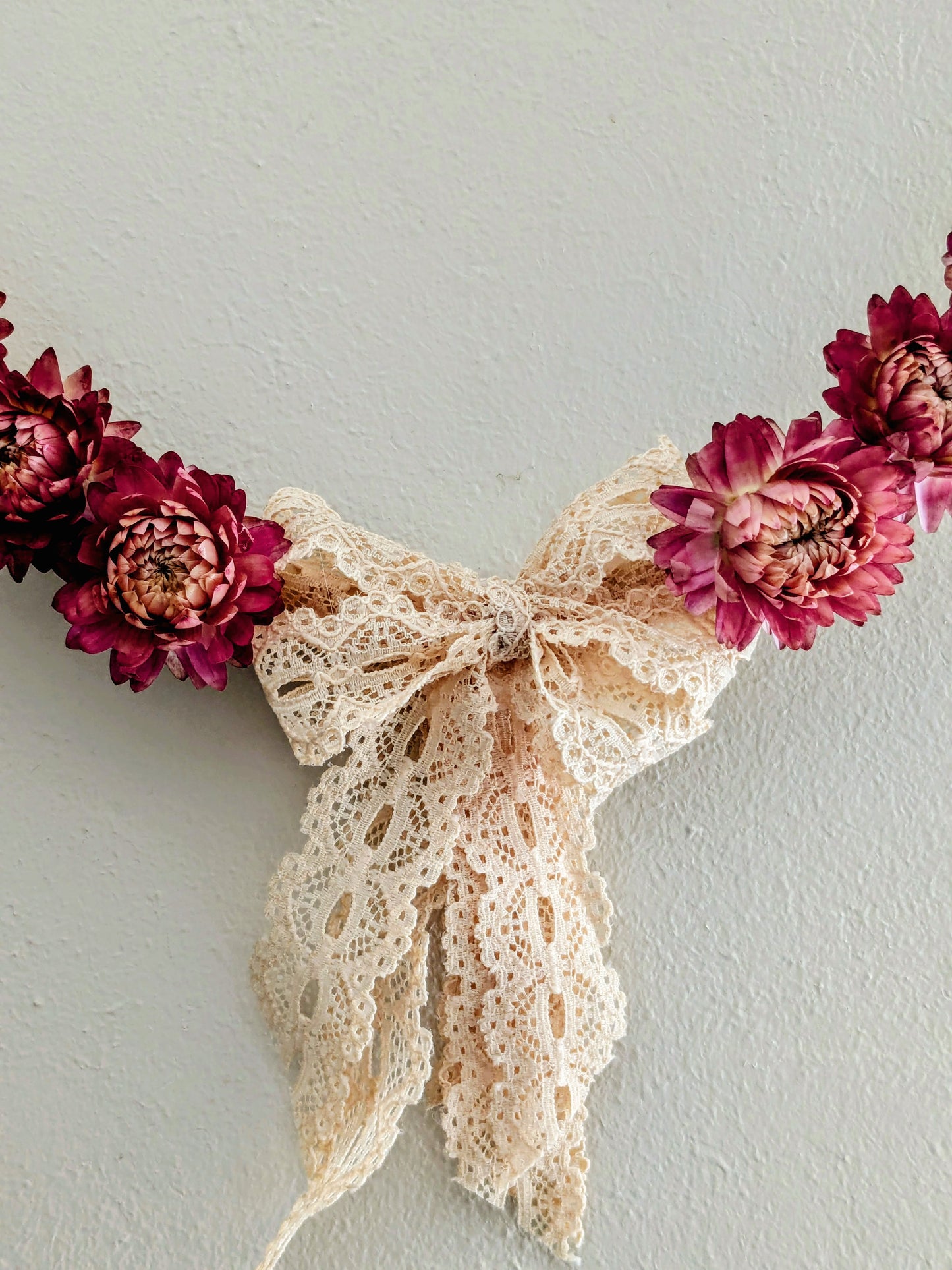 Couronne broderie anglaise
